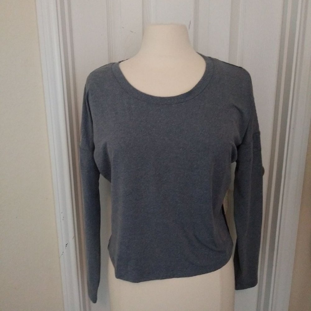 Blue crop top size M nwt